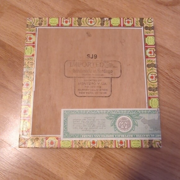 Cigar Box Macanudo Montego y Cia HRH Prince Philip Maduro Empty Wooden - Picture 3 of 8